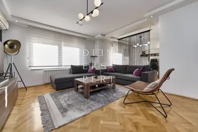 Sopnica, Sopnica, renoviertes Familienhaus mit 3 Wohnungen, Garten und Grillplatz