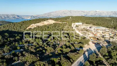 Landwirtschaftsfläche 7.862 m², Povlja auf Brač, ruhige Lage