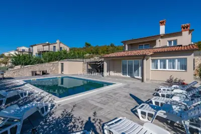 Haus zum Kauf in Labin, 165 m² - 2