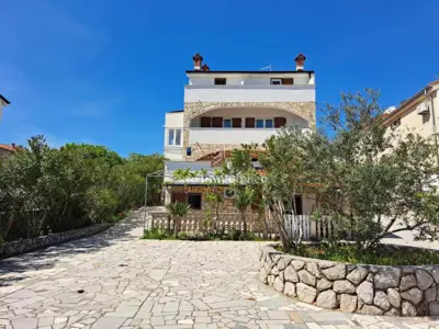 Apartmanska kuća 400 m², Krk - 9 apartmana i pogled na more - 5