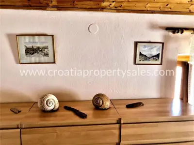 Kuća 75 m², centar otoka Visa - 180 m od mora - 9