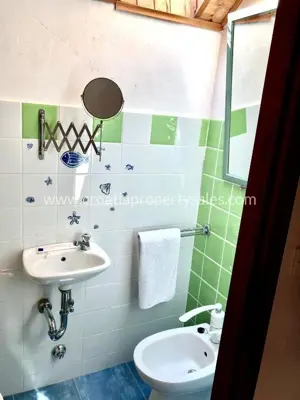 Kuća 75 m², centar otoka Visa - 180 m od mora - 7