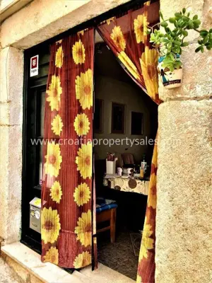 Kuća 75 m², centar otoka Visa - 180 m od mora - 4