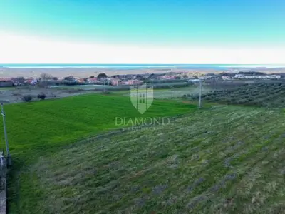 Poreč, surroundings, 2 building plots with project and building permit - 2