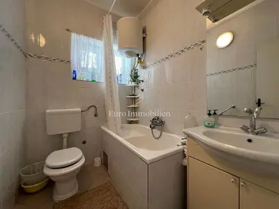 Kuća 312 m², Drašnice - drugi red do mora - 21