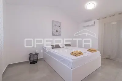 House for sale in Momjan, 231 m² - 10