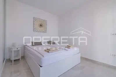 House for sale in Momjan, 231 m² - 9