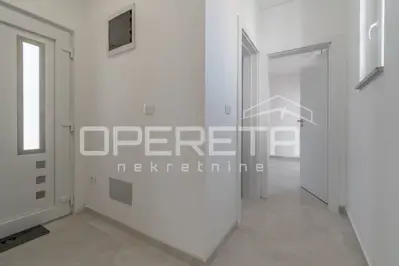 House for sale in Momjan, 231 m² - 8