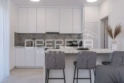 House for sale in Momjan, 231 m²