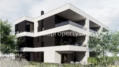 Wohnung 90 m², Šibenik - 300 m vom Strand entfernt, Terrasse