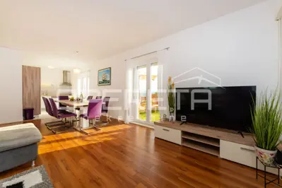 Haus zum Kauf in Kruševo, 250 m² - 3