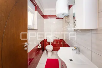 Haus zum Kauf in Kruševo, 250 m² - 13