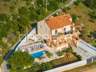 Prodaja, Kuća, Kruševo, Marići pod gredom, Kruševo, Samostojeća, 250 m²