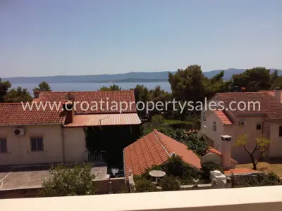 Kuća, Brač, 150 m², 395 000 € - 3