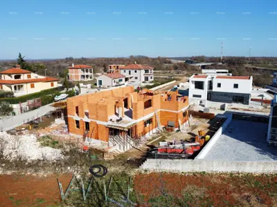 Stan 114 m², Kanfanar, mirna lokacija i vrt 200 m² - 20