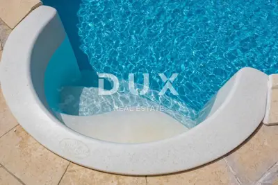 Haus 210 m², Kanfanar - zwei Steinvillen mit Pool - 6