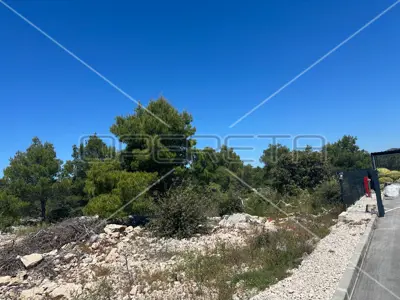 Grundstück 4 475 m², Pirovac - an der Hauptstraße und 250 m vom Meer entfernt - 6