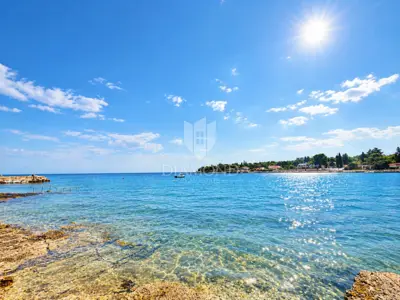 Umag, surrounding area, apartment with sea view 30 steps from the beach! - 2
