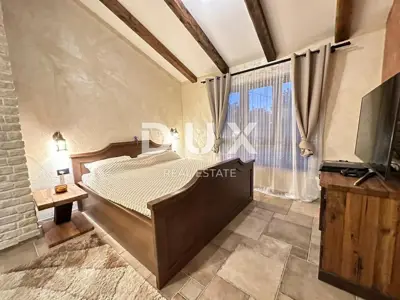 Villa 197 m², Dobrinj - beheizter Pool und Jacuzzi - 9