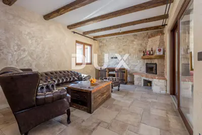 Villa 197 m², Dobrinj - beheizter Pool und Jacuzzi - 18