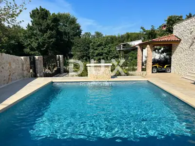 Villa 197 m², Dobrinj - beheizter Pool und Jacuzzi - 11