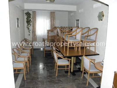 Haus, Brač, 600 m², 1 800 000 € - 6
