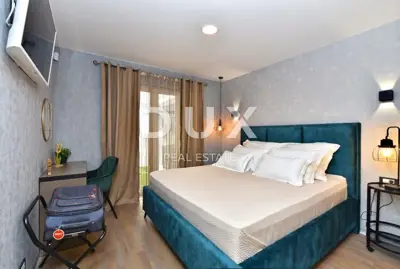 Wohnung 197 m², Pješčana Uvala - 200 m zum Meer, Gartenanlage - 8