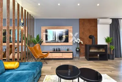 Wohnung 197 m², Pješčana Uvala - 200 m zum Meer, Gartenanlage - 2
