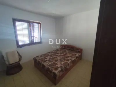 House 360 m², Rogoznica - 200 m from the sea and beach - 11