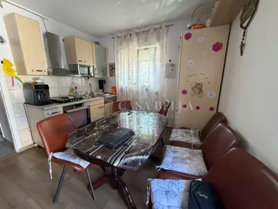 Stan 39 m², Krk - terasa 28 m² i djelomičan pogled na more - 2