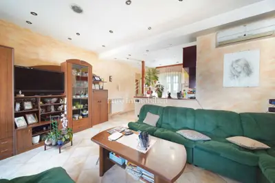 Kuća 260 m², Kanfanar blizu centra i željezničkog kolodvora - 9