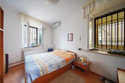 Kuća 260 m², Kanfanar blizu centra i željezničkog kolodvora - 16