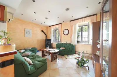 Kuća 260 m², Kanfanar blizu centra i željezničkog kolodvora - 8