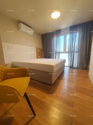 Stan 82 m², Labin - pogled na more i terasa - 10
