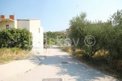 Građevinsko zemljište 1 000 m², Kamen - miran predio - 4