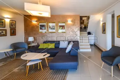 House 206 m², Splitska on Brač, sea view - 3