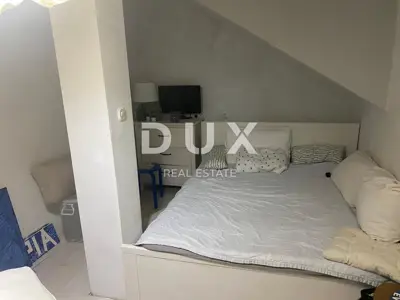 Wohnung 100 m², Njivice - 450 m vom Meer, 3 Terrassen - 12