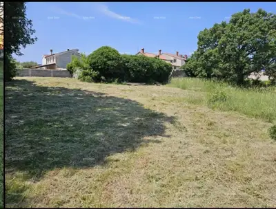 Building plot 702 m², Štinjan - quiet location - 2