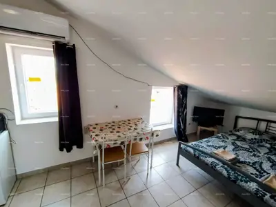 Apartment 72 m², Pula Centar - 3 studio apartments - 15
