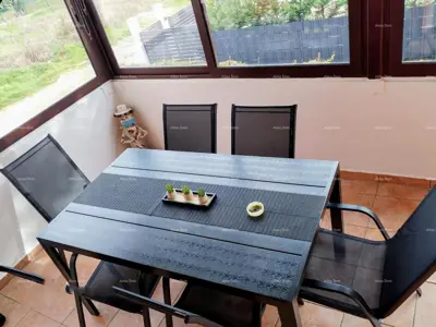 Stan 35 m², Lovrečica - 800 m od mora i terasa 20 m² - 12