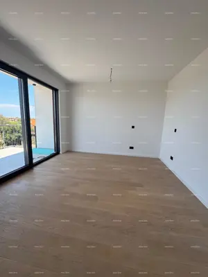 Apartment 77 m², Umag - 2 rooms, balcony and parking space - 17