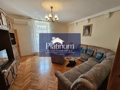Wohnung 92 m², Stoja - Erdgeschoss, 2 Zimmer und Wohnzimmer