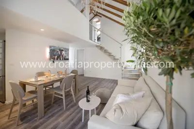 Apartment, Split, 70 m², 2-room - 2