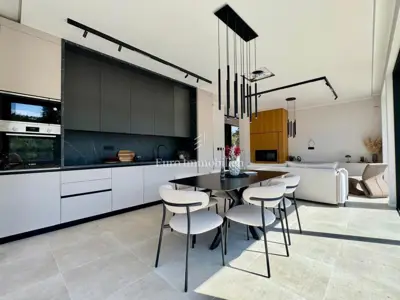 House for sale in Labin, 98 m² - 5