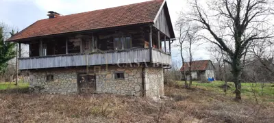 Bosiljevo, Haus zur Renovierung