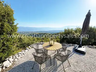Kuća, Brač, 200 m², 650 000 € - 9
