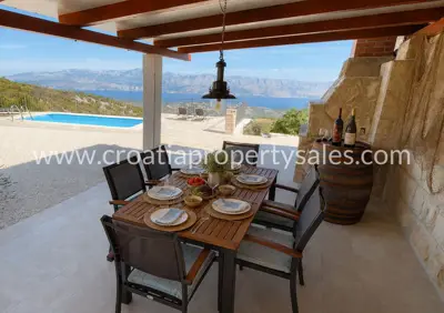 Kuća, Brač, 200 m², 650 000 € - 10