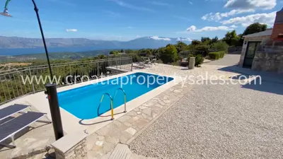 Kuća, Brač, 200 m², 650 000 € - 4