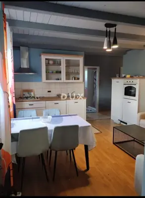 Apartment 70 m², Šorići - 2 rooms and 2 parking spaces