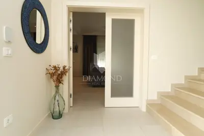 House for sale in Poreč, 377 m² - 5